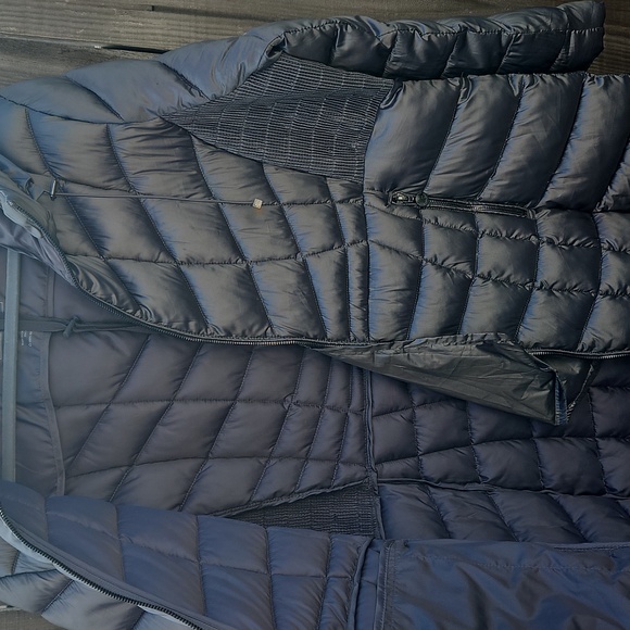 Bernardo Jacket Womens XXL Packable Puffer Quilted Hood Coat Grey Silver - Picture 6 of 15